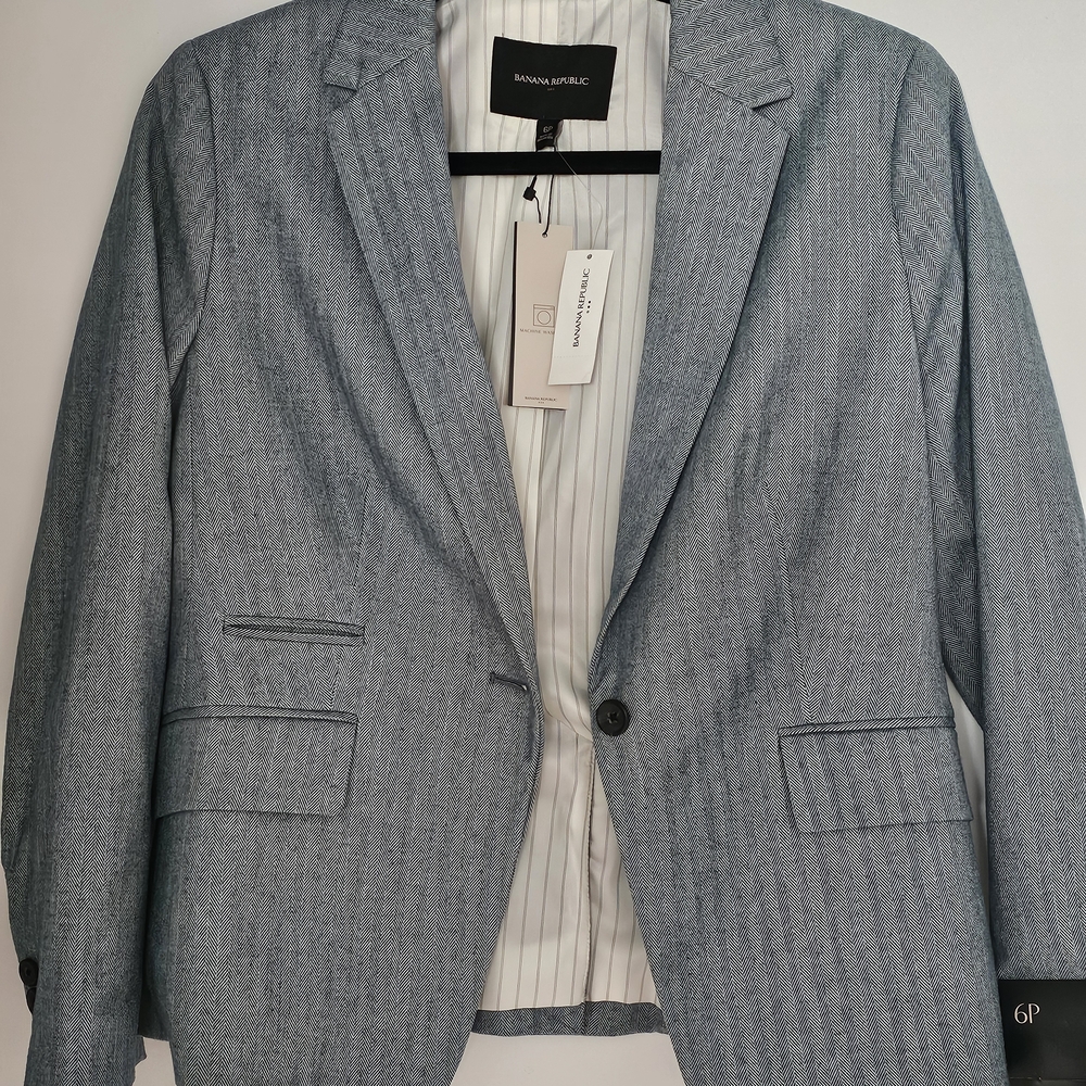 Banana Republic Light Blue/ Grey Herringbone Blazer
